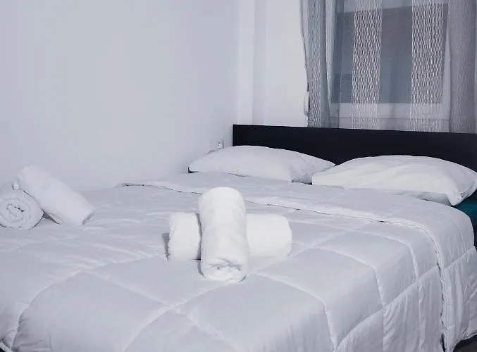 Romeo Isimeriahomz Apartman *